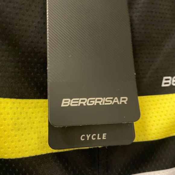 Bergisar Men’ Bike Shirt - Picture 4 of 13